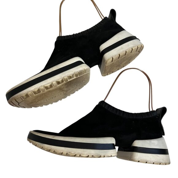 Stuart Weitzman SW 612 Slip on Sneaker black suede size 7 laceless chunky - Picture 6 of 16